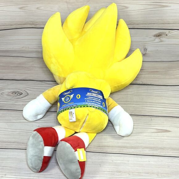 Kidrobot Super Sonic The Hedgehog 20" HugMe Shake Action Vibrating Plush Toy NWT - Picture 5 of 15